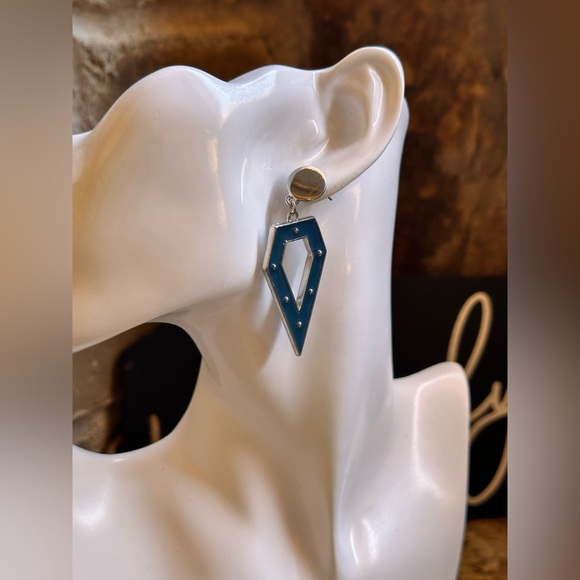 Silver Retro Blue Enamel Earrings - Picture 2 of 6